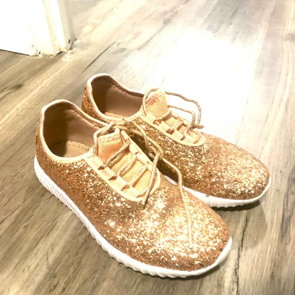 Women sneakers